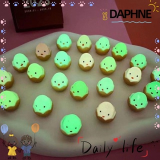 Daphne ไก่เรซิ่น รูปเปลือกไข่เรืองแสง ขนาดเล็ก DIY อุปกรณ์เสริม สําหรับตกแต่งโทรศัพท์มือถือ 10 ชิ้น