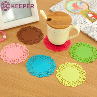 เส้นผ่านศูนย์กลางถ้วย 9.5 ซม.ตารางกลวงดอกไม้อุปกรณ์ครัวกาแฟ Coaster Doilies ลูกไม้ซิลิโคน Placemat Pad Mats 【keeper】