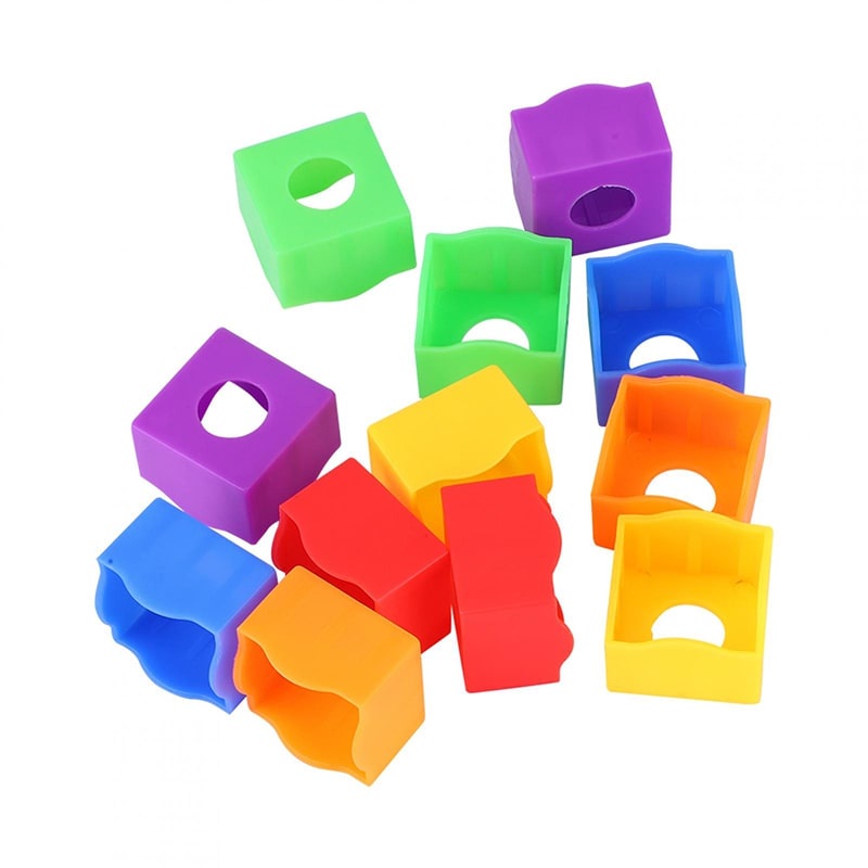 GR8 Biliards ฝาปิดชอล์คพลาสติก 1 ชิ้น (คละสี) Plastic Chalk Cover 1pc (Random Colors)