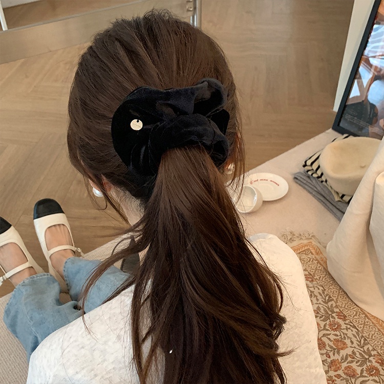 สีดําตุ๊กตาเชือกผมผมหางม้า Scrunchies ผูกผมเครื่องประดับผม - รูปที่ 2