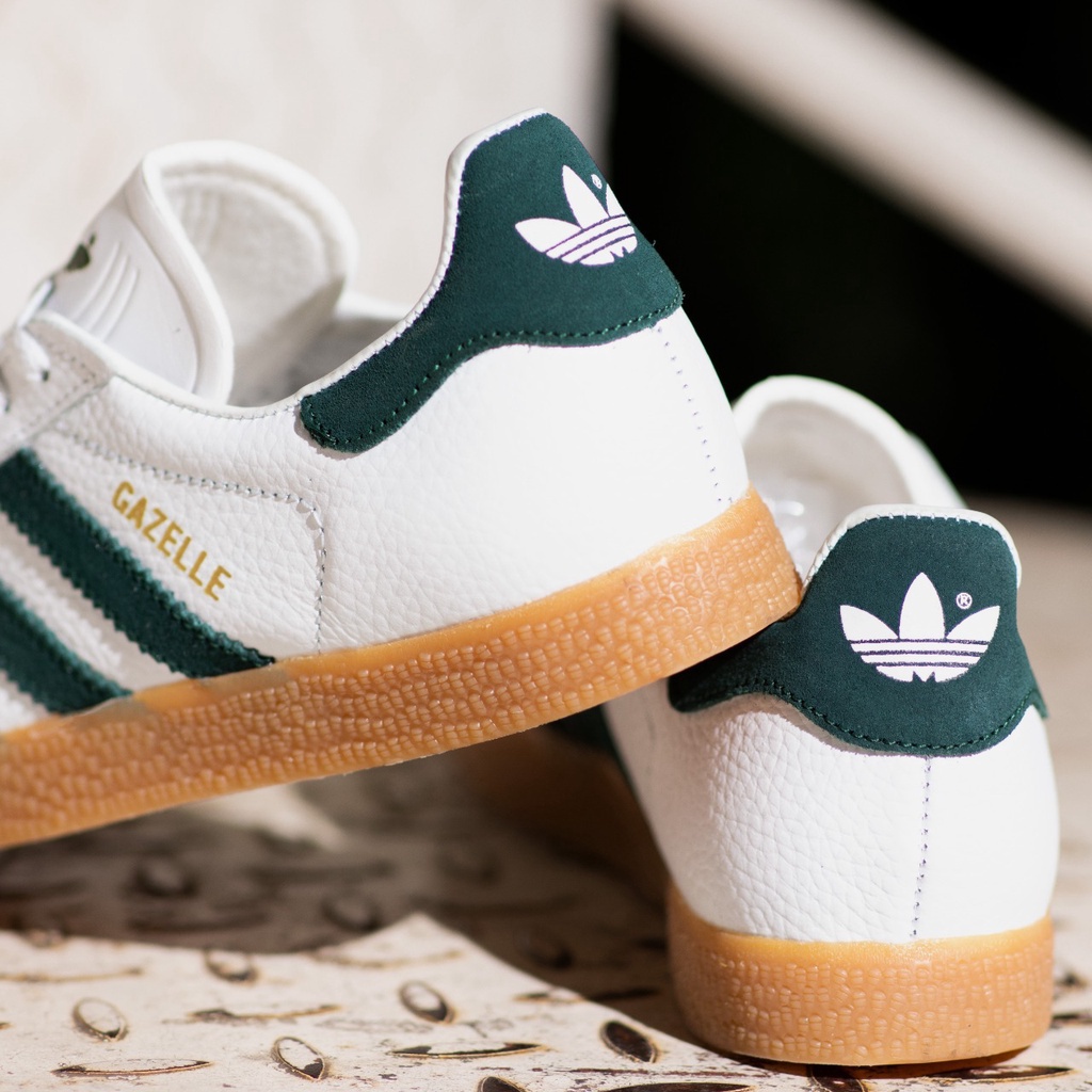 Adidas GAZELLE WHITE GREEN SOLE GUM (ORIGINAL)!