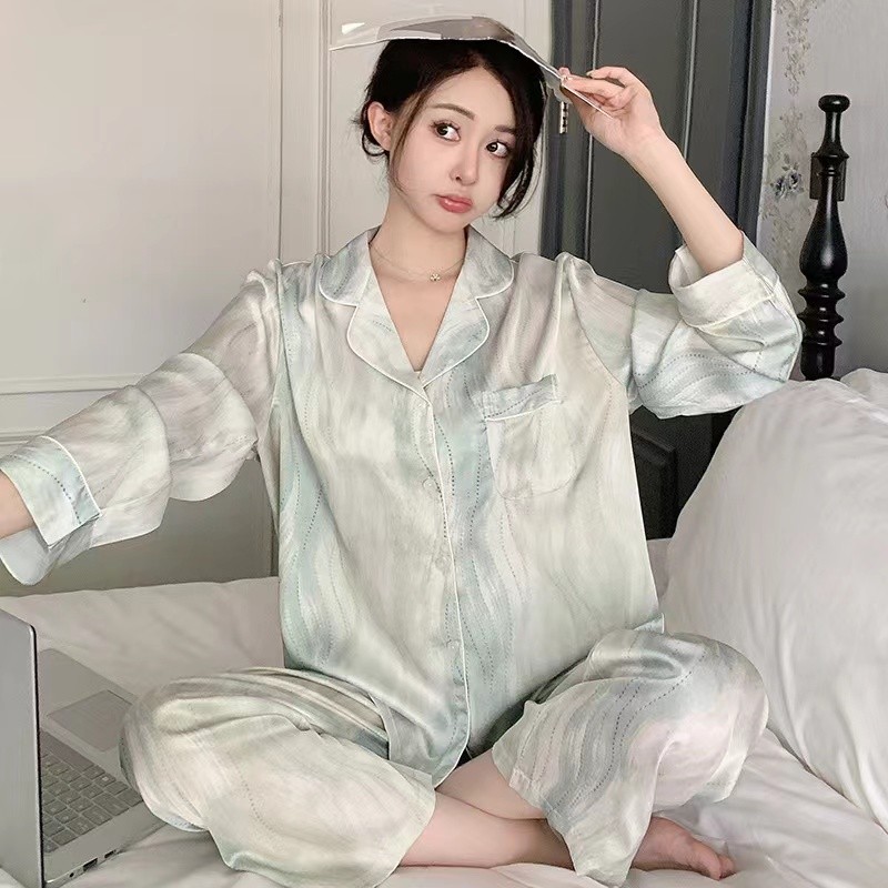 ชุดนอนผู้หญิงแขนยาวผ้าไหมน้ำแข็งฤดูร้อน ชุดอยู่บ้านบาง