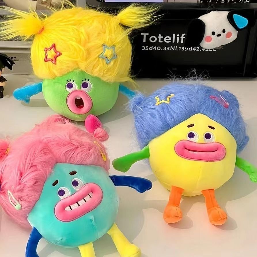 น่าเกลียดน่ารักที่มีสีสันผมทอดตุ๊กตาจี้ตุ๊กตาตุ๊กตาตุ๊กตาพวงกุญแจกระเป๋าน่ารักเสน่ห์ยัดไส้ของเล่นวันเกิด