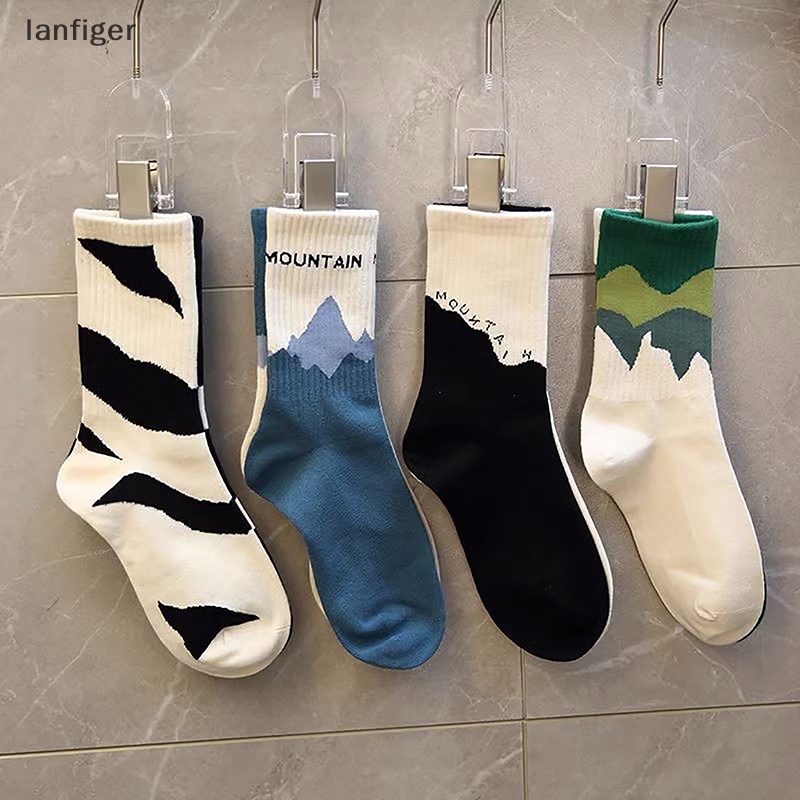 Lanf ถุงเท้าสเก็ตบอร์ด ผ้าฝ้าย ลายทาง ระบายอากาศ สีพื้น สไตล์ฮิปฮอป แฟชั่นสําหรับผู้หญิง 1 คู่