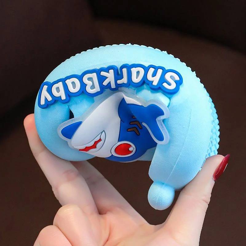 🎈🎈รองเท้าแตะชายหาด กันลื่น ลายฉลาม 3d แฟชั่นฤดูร้อน สําหรับเด็กผู้ชาย และเด็กผู้หญิง🎈🎈พร้อมส่ง