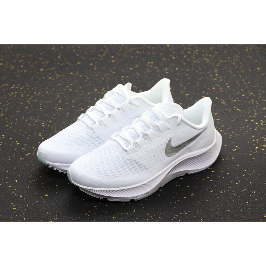 [สต็อกพร้อม] Nike Zoom Pegasus 37 Turbo Nike Moon White วิ่งของแท้ 100% สำหรับผู้ชายและผู้หญิง รองเ