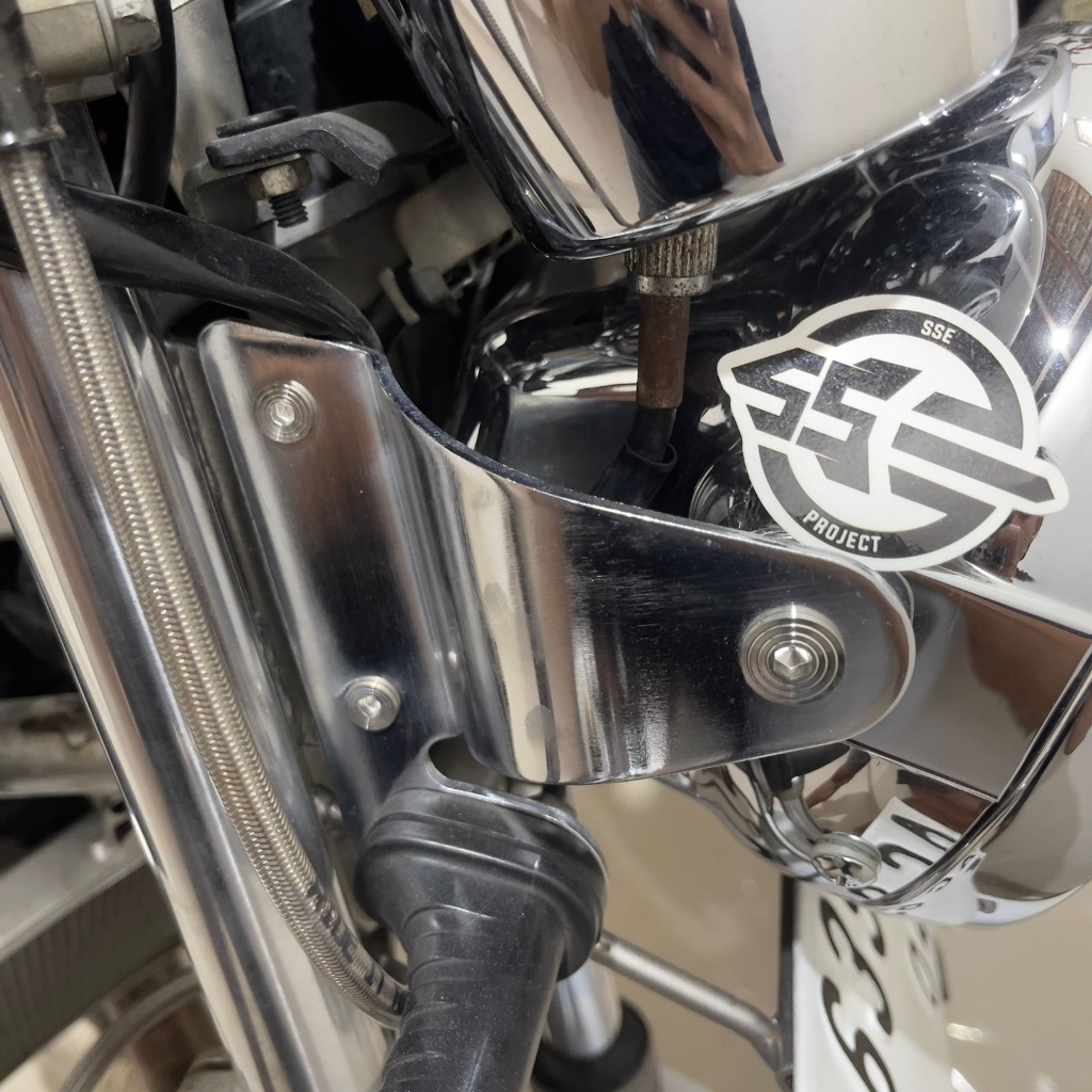 L SLIM น็อตกลึงแบบกําหนดเองสแตนเลสสําหรับไฟนินจา SS