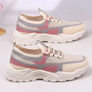 พร้อมส่ง🚚รองเท้าผ้าใบผู้หญิง sneaker พื้นหนา5ซม. เสริมสูง ลายอุ้งเท้าแมว น่ารักแฟชั่น กีฬาลำลอง ยืดหยุ่นB-P1