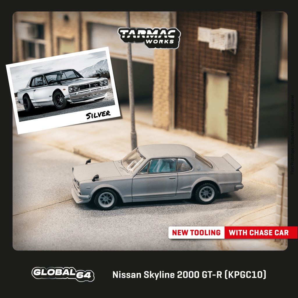 Tarmac Works 1/64 GLOBAL64 Nissan Skyline 2000 GT-R (KPGC10) Silver T64G-043-SL