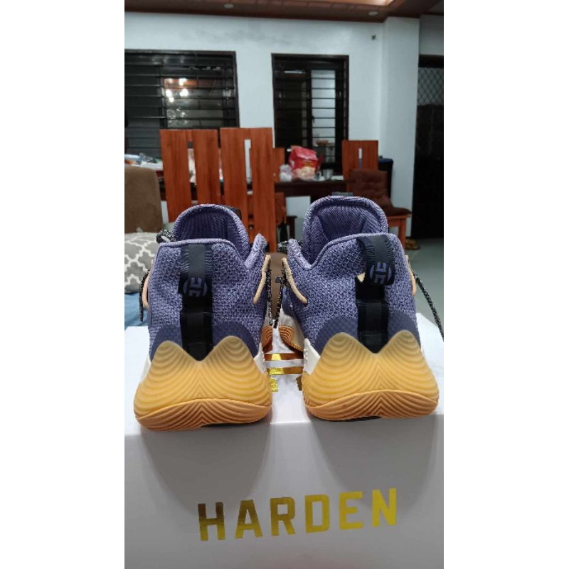 James Harden Stepback 3 Preloved mens basketball shoes US10 size