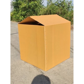 กล่องลูกฟูก3ชั้น 60*60*60cm 1ใบ กล่องขนาดใหญ่ลูกฟูก กล่องกระดาษใส่ของพัสดุ ลังกระดาษเก็บของสีน้ำตาล ไม่มีจ่าหน้า