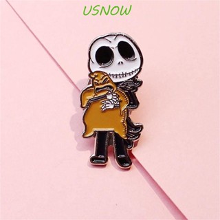 Usnow เข็มกลัด รูปการ์ตูนอนิเมะ Skellington เหมาะกับของขวัญวันฮาโลวีน สําหรับผู้หญิง และผู้ชาย