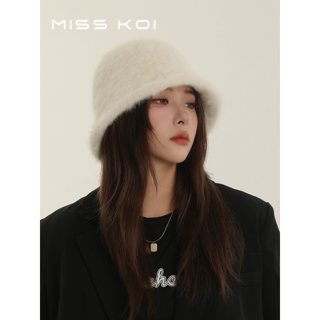 Misskoi [พร้อมส่ง] หมวกบักเก็ต ผ้าถัก ให้ความอบอุ่น สีขาว เข้ากับทุกการแต่งกาย แฟชั่นฤดูใบไม้ร่วง ฤดูหนาว สไตล์เกาหลี สําหรับผู้หญิง