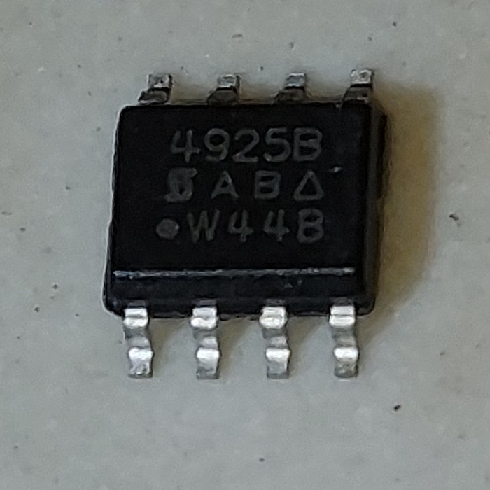 4925b SMD SI4925BDY SI 4925 IC Dual P-Channel Mosfet 30V Sop-8 SI4925