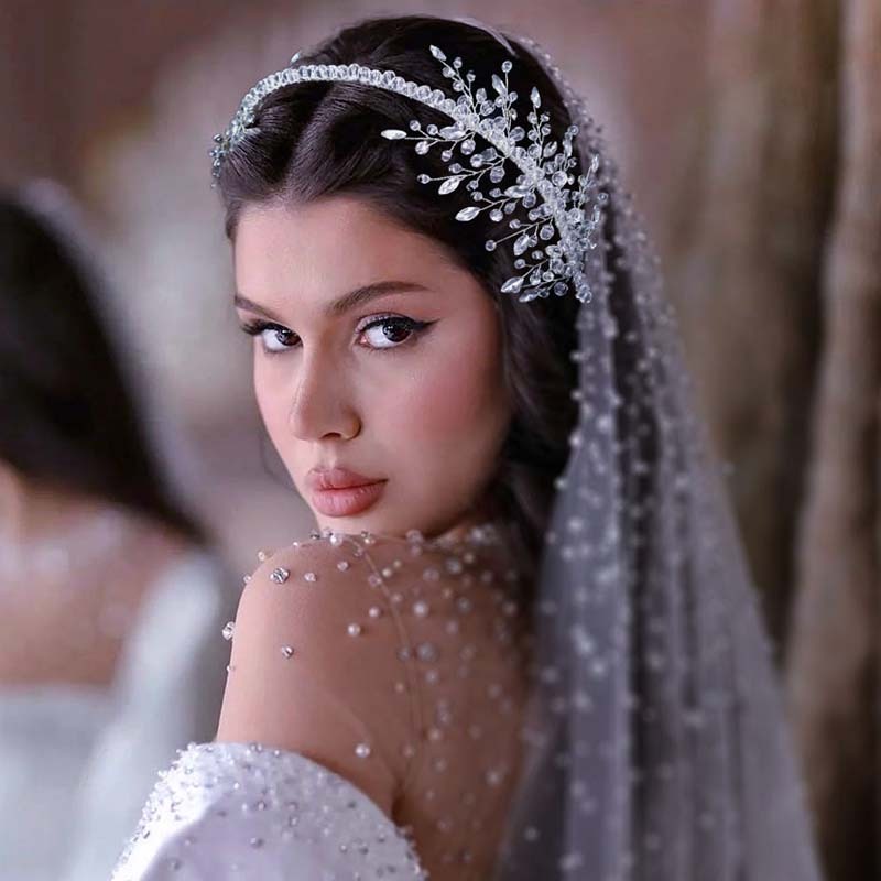 ที่คาดผมเจ้าสาว ประดับคริสตัล พลอยเทียม แฮนด์เมด DZ069