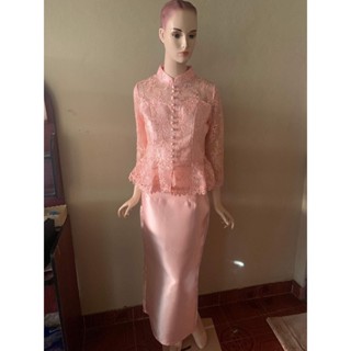 สีโอรส ชมพูนู้ด ชุดไปงาน ออกงาน สตรี เสื้อลูกไม้แขนยาว กระโปรงยาวผ้าไหมญี่ปุ่น  อก 36-48 มีซับในคะ