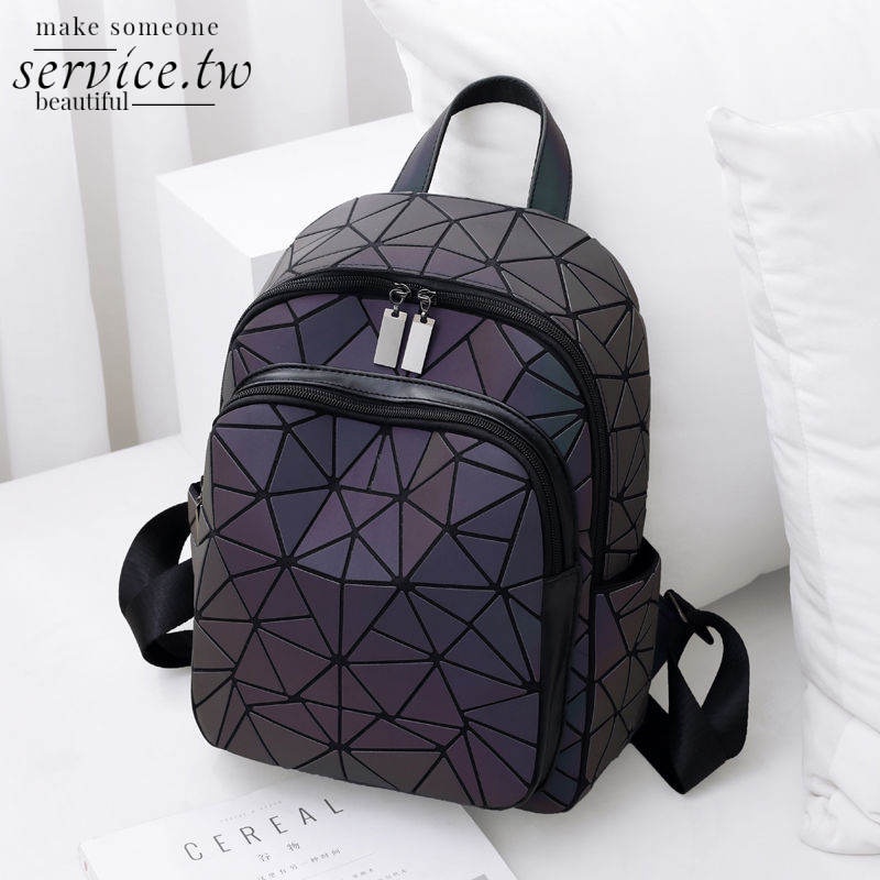 [Issey Miyake Same Style] กระเป๋าเป้สะพายหลัง กันน้ํา เปลี่ยนสีได้ ประดับเพชร เข้ากับทุกการแต่งกาย สไตล์ญี่ปุ่น แฟชั่นสําหรับสตรี 2023