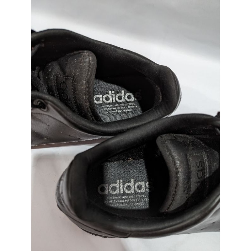 ADIDAS STAN SMITH BLACK ไซส์ 10UK รองเท้า สำหรับขาย