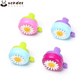 Wonder แตรส่งเสียงเตือน รูปดอกเดซี่ หลากสี สําหรับแฮนด์บาร์รถจักรยาน 1 ชิ้น