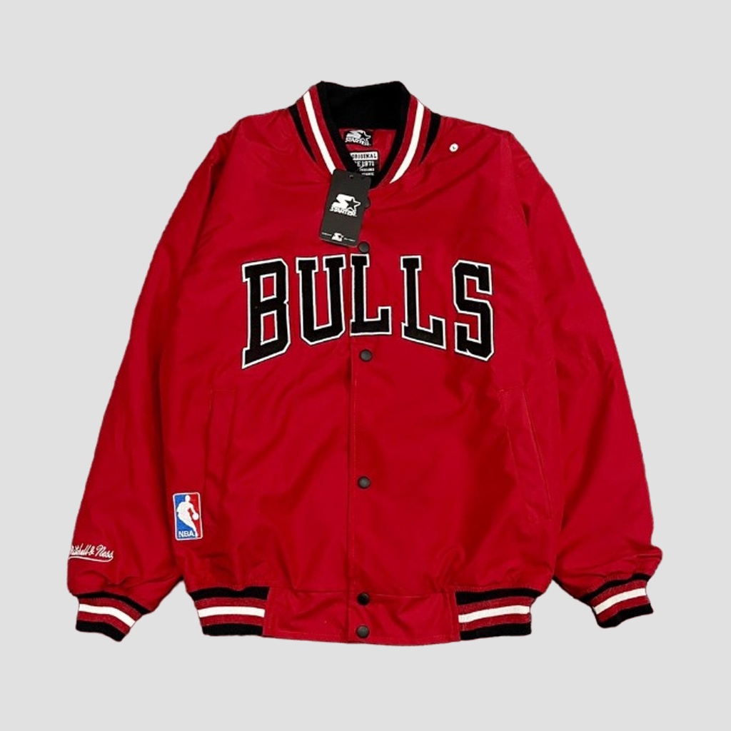 เสื้อแจ็คเก็ต Varsity Chicago Bulls ปักลายระดับพรีเมียมสําหรับผู้ชายและผู้หญิง