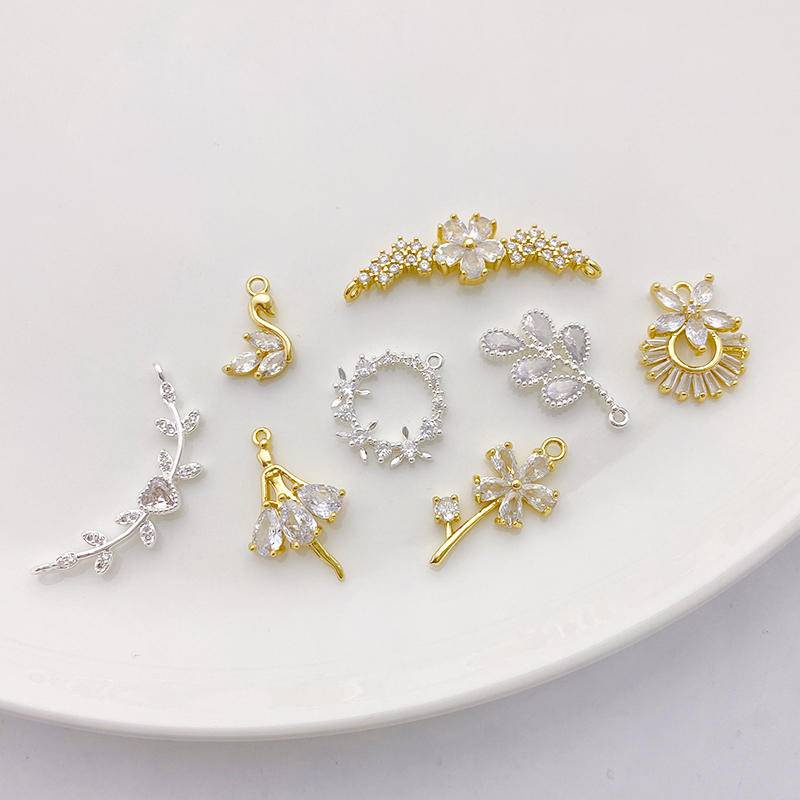 จี้ 14K Gold Silver Color Retention Micro-Inlaid Zircon Garland Snowflake diy