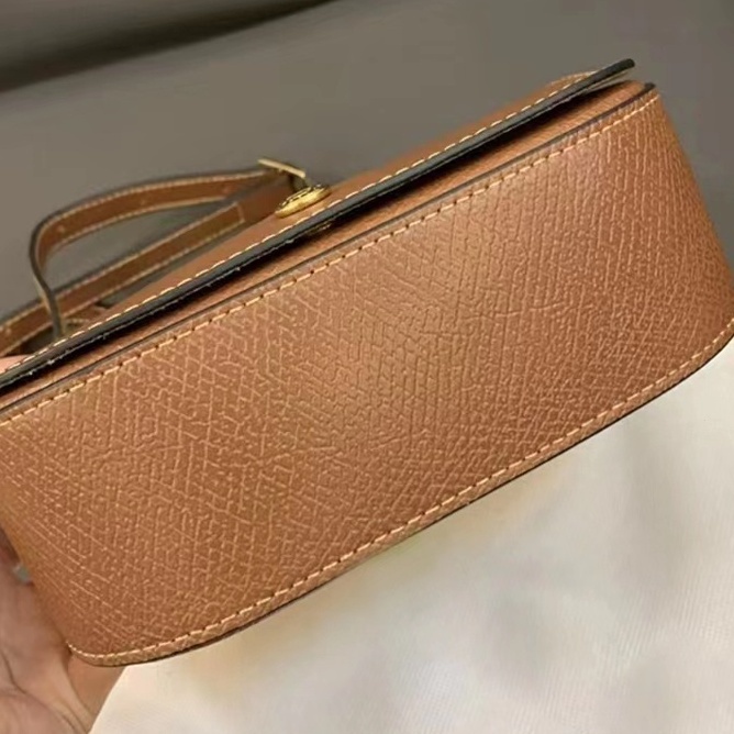 กระเป๋าอานหนังผู้หญิง EPURE Series Crossbody พร้อมกล่อง LX777777-0115