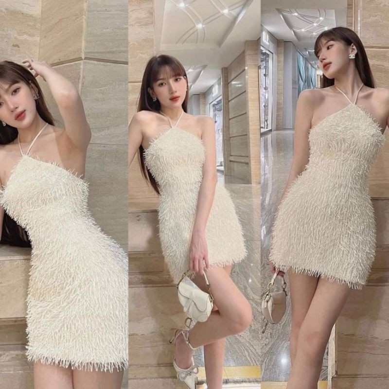 Mom.ss Swan7 (พร้อมส่ง) มินิเดรสสีครีม เนื้อผ้าเป็นเส้นขนทั้งตัว แต่งสายคล้องคอ  ใส่ได้หลากหลายโอกาส