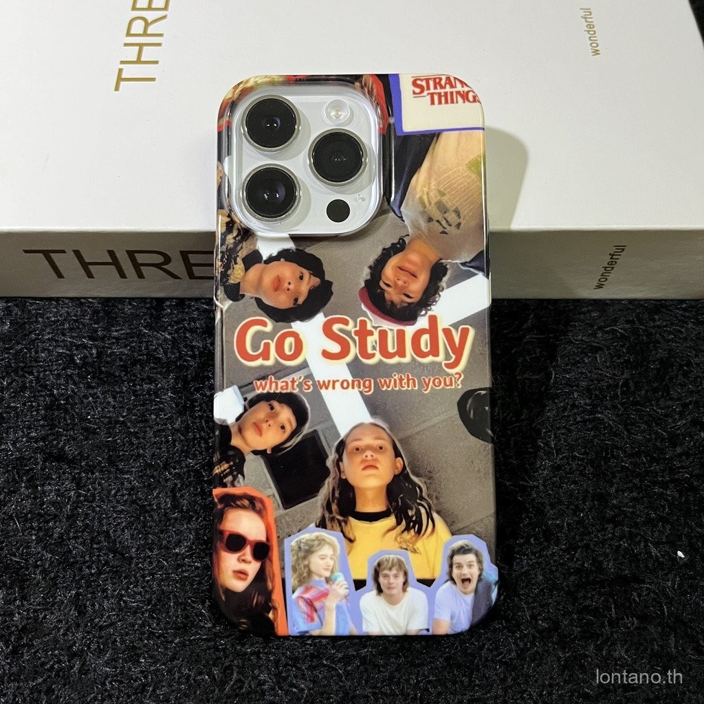 เคสป้องกันตัวละคร Stranger Things สำหรับ iPhone 14plus 12ProMax กันกระแทก 15Pro XS 14 เคสโทรศัพท์แบบครึ่งแพ็ค 16ProMax 8plus ทันสมัย 11ProMax กันรอยขีดข่วน 15ProMax XR 16Pro X2FZ