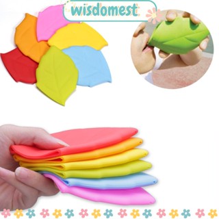 Wisdomest ถ้วยใส่แปรงสีฟัน รูปใบเมเปิ้ล แบบพกพา