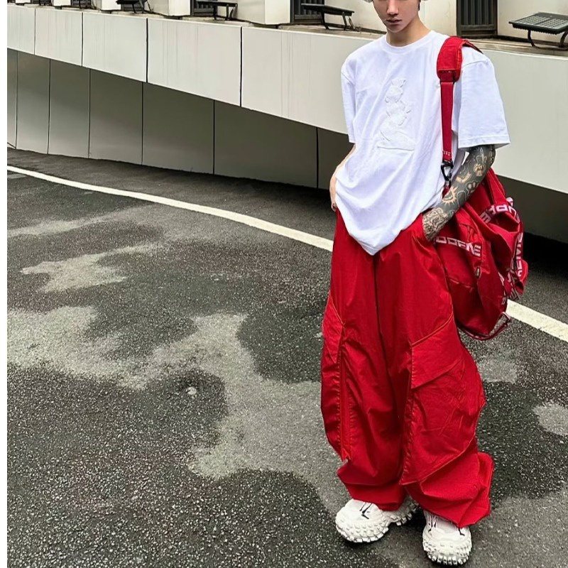 ผู้ชายหลวมโดพามีนสวมใส่สีแดงอเมริกันย้อนยุคกางเกงถนนอย่างรวดเร็วแห้งกางเกงก