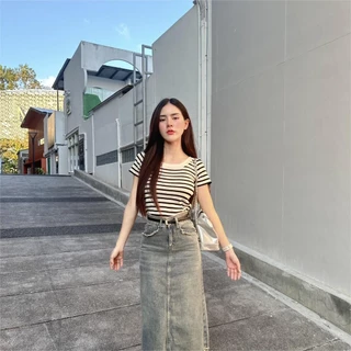 Aurora 🛒พร้อมส่ง🚚 (88618) เสื้อไหมพรมแขนสั้น คอกลม เสื้อยืดไหมพรม ลายทาง ดีเทลลายทางคิ้วๆ เสื้อยืดแขนสั้นผู้หญิง ส่งไว