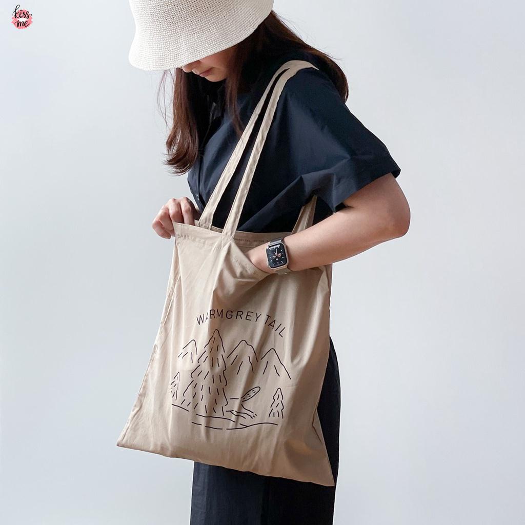 SP3 [WARMGREY TAIL] LOGO BAG - เบจ