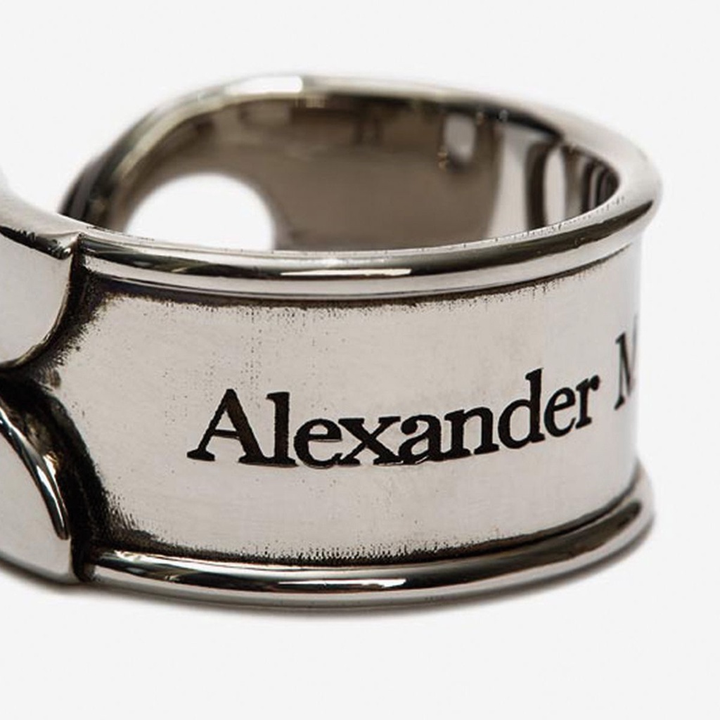 [ของขวัญ] แหวน Alexander McQueen สําหรับผู้ชาย