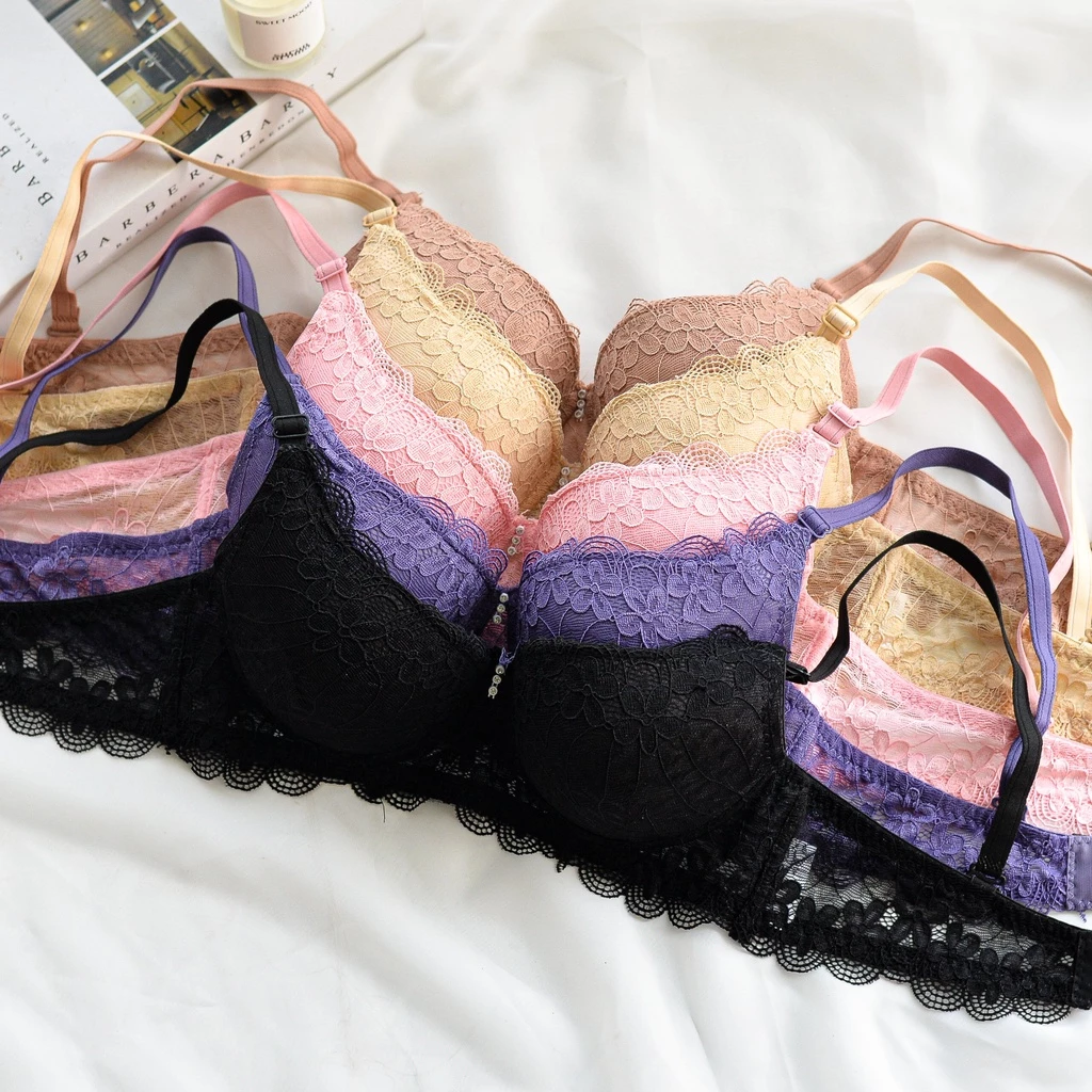 Daisy 008 บราลูกไม้มีฟองน้ำมีโครง คัพ AB อก 32-38