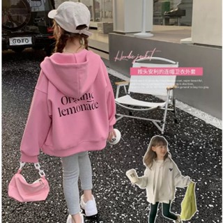 พร้อมส่ง เสื้อกันหนาวลําลอง มีฮู้ด ทรงหลวม พิมพ์ลายตัวอักษร แต่งซิปคู่ หลากสี แฟชั่นฤดูใบไม้ผลิ และฤดูใบไม้ร่วง สไตล์เกาหลี สําหรับเด็กผู้หญิง