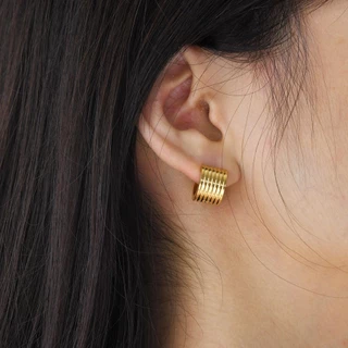 Vnox ต่างหูห่วง สเตนเลส ทอง 18K ขนาดเล็ก น้ําหนักเบา กันแพ้ สําหรับผู้หญิง
