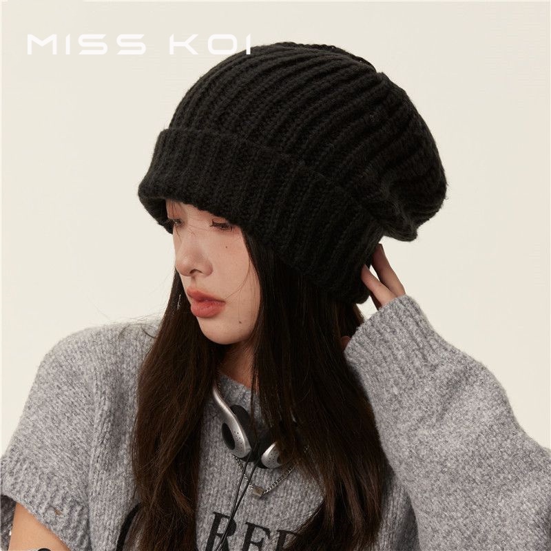 Misskoi [พร้อมส่ง] หมวกถัก ผ้าวูล ทรงหลวม ขนาดใหญ่ สไตล์เกาหลี ญี่ปุ่น แฟชั่นฤดูใบไม้ร่วง ฤดูหนาว สําหรับผู้หญิง