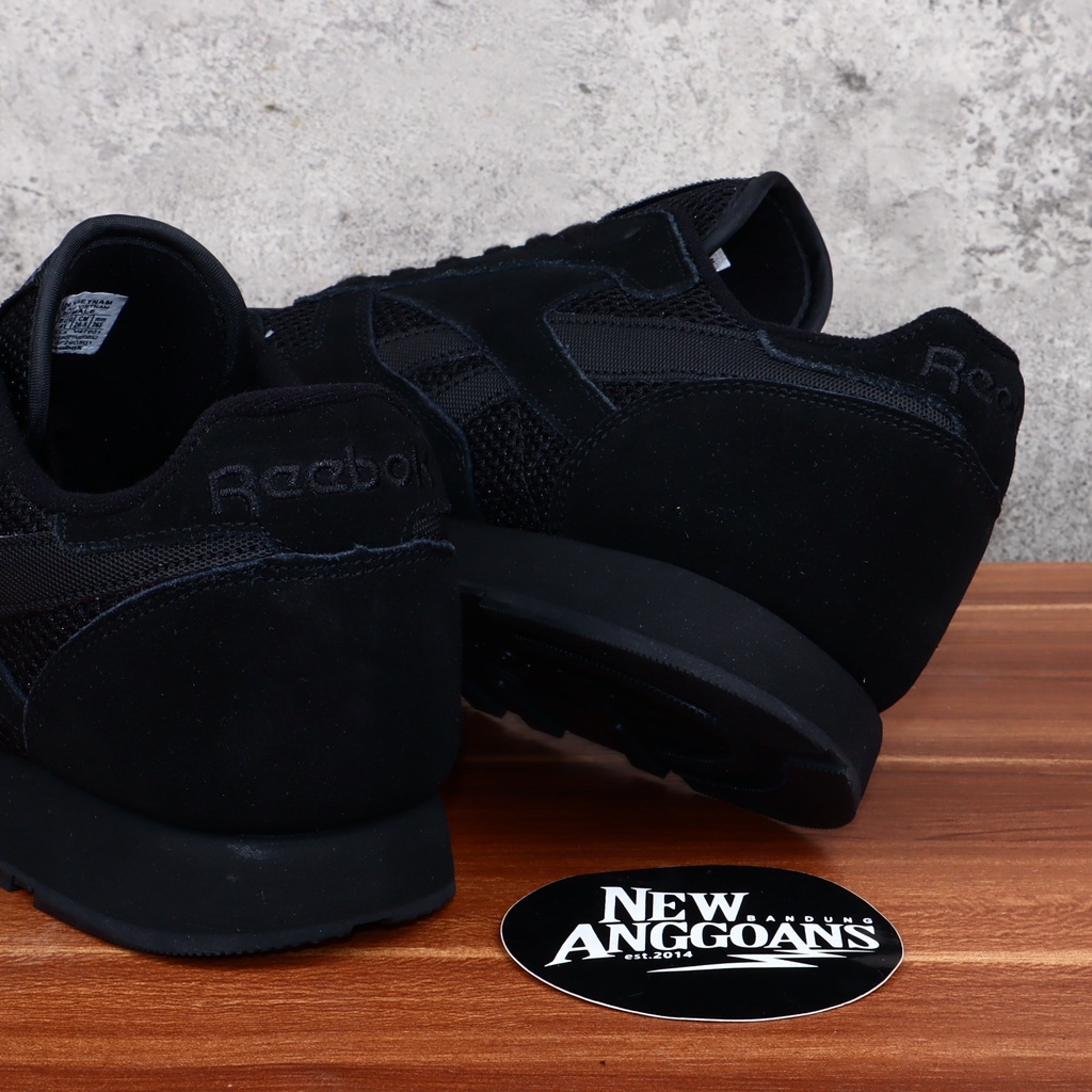 HITAM Reebok Classic Utility Leather Shoes Full All Black Black