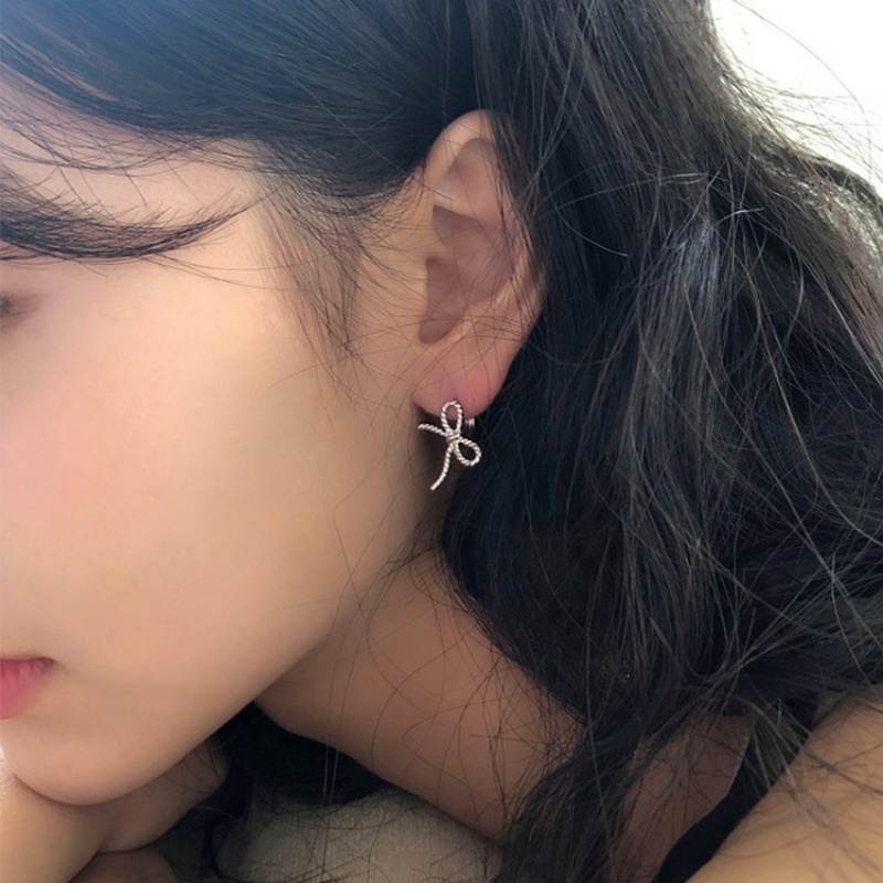 Roselife ต่างหูห่วงเงิน S925 ประดับโบว์กลวง สไตล์เกาหลี เครื่องประดับ สําหรับผู้หญิง งานหมั้น ปาร์ตี้