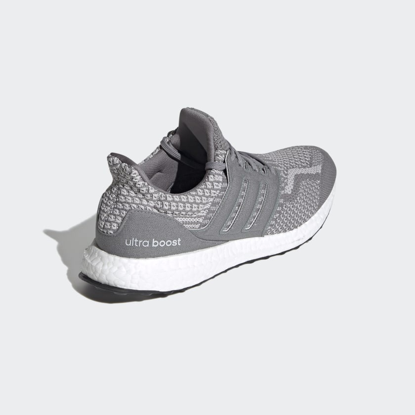 ♞ADIDAS ultraboost 5.0 DNA shoes GV8749 / FY9354 Black White Grey