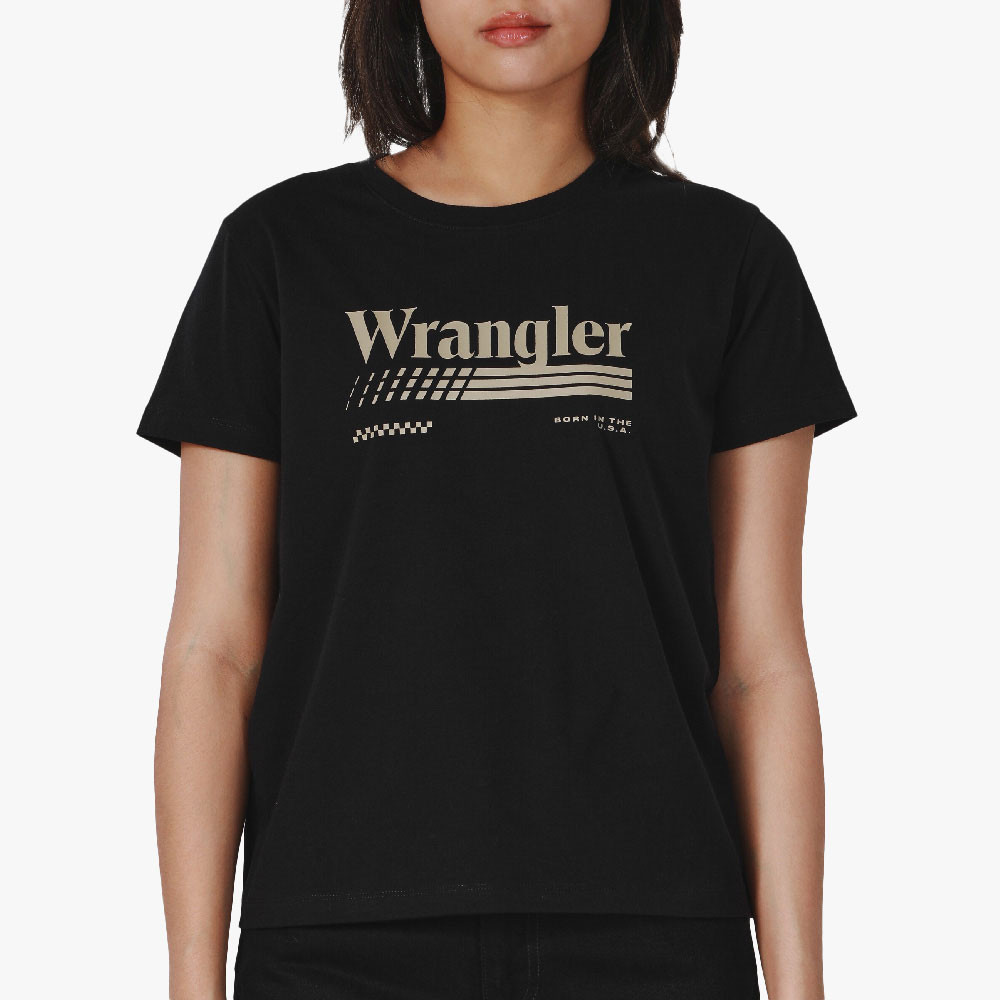 WRANGLER เสื้อยืดแขนสั้นผู้หญิง ทรง Regular รุ่น WR F324WTSSF60 สีดำ