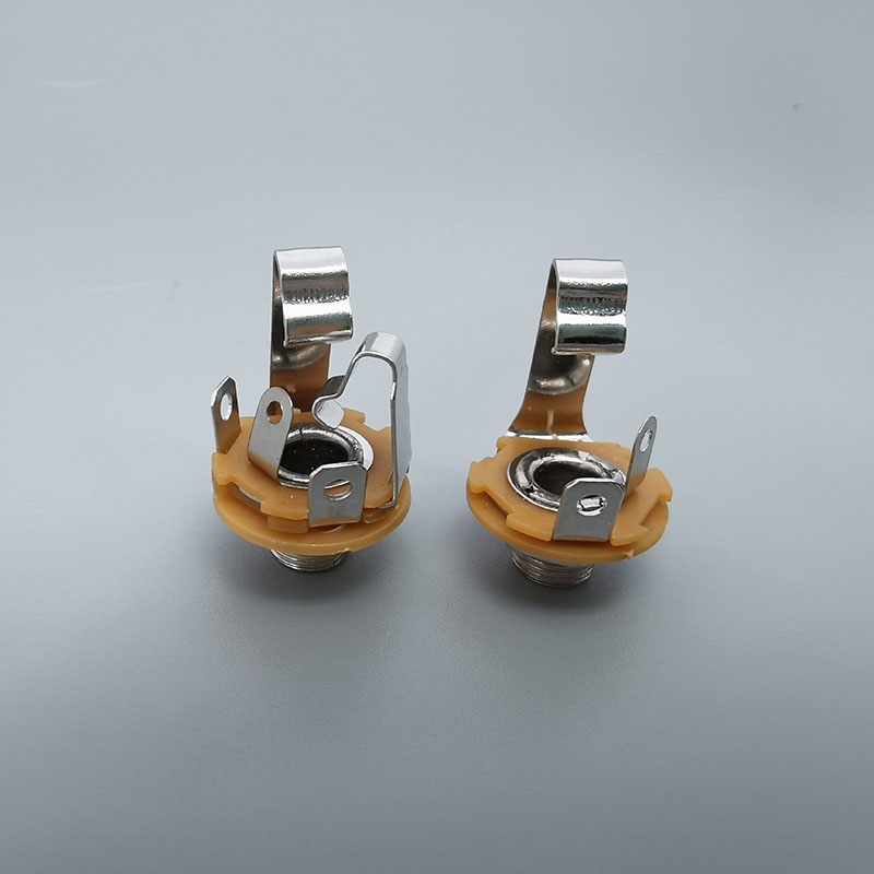 Pj Series อะแดปเตอร์ซ็อกเก็ตแจ็คหูฟัง PCB ตัวเมีย 6.35 มม. 6.5 1/4 นิ้ว 3.5 มม. PJ-612A PJ-324