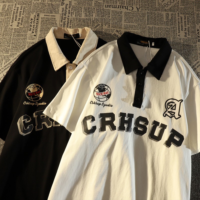 ฤดูร้อนใหม่ของผู้ชายญี่ปุ่นอินเทรนด์ห้าส่วนแขนเสื้อโปโลเยาวชนนิยมพิมพ์ด้านบนทั้งหมด