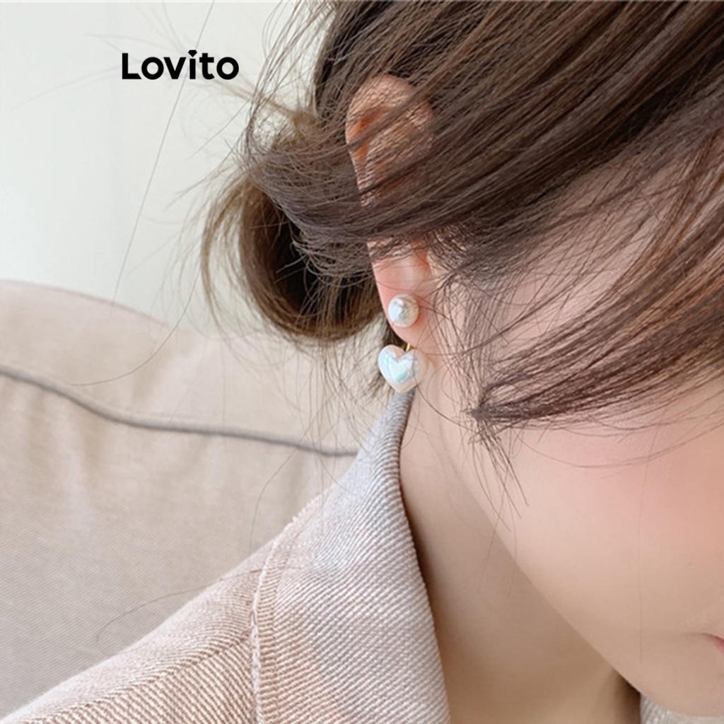 Lovito ต่างหูผู้หญิง แต่งมุกรูปหัวใจ สไตล์หรูหรา LFA08572 (สีขาว) ราคา ถูกที่สุด ดีลบีเคเค แกลเลอรีภาพที่ 3