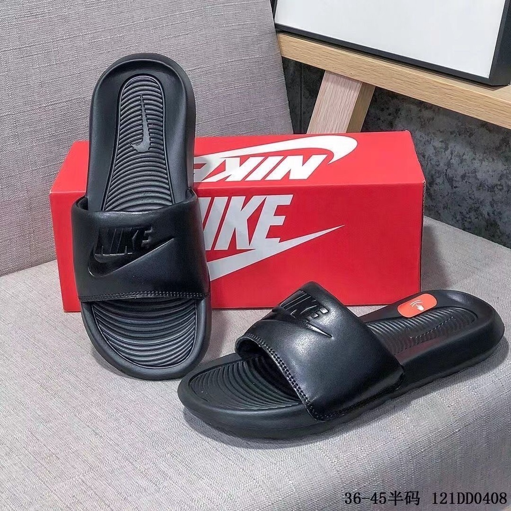 รองเท้าแตะชายหาด Super Soft Bottom Sports Flip Flops Victori One Slide Print Mix Men and Women Sandals Authentic Summer