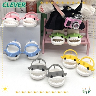 Clever รองเท้าแตะ ลายการ์ตูนฉลาม อุปกรณ์เสริม สําหรับตกแต่งบ้านตุ๊กตา