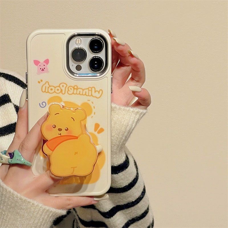 ใหม่ เคสโทรศัพท์มือถือนิ่ม ลายการ์ตูนหมี Vini น่ารัก มินิมอล พร้อมขาตั้ง สําหรับ IPhone 11 1213 Pro MAX X XR XS MAX SE Apple 7 Plus 8 Plus IPhone 14 15 Pro