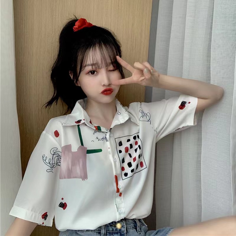 เสื้อเชิ้ตแขนสั้น คอปกโปโล ผ้าชีฟอง พิมพ์ลายดอกไม้ สไตล์ฮาวาย แฟชั่นฤดูร้อน สําหรับผู้ชาย และผู้หญิง