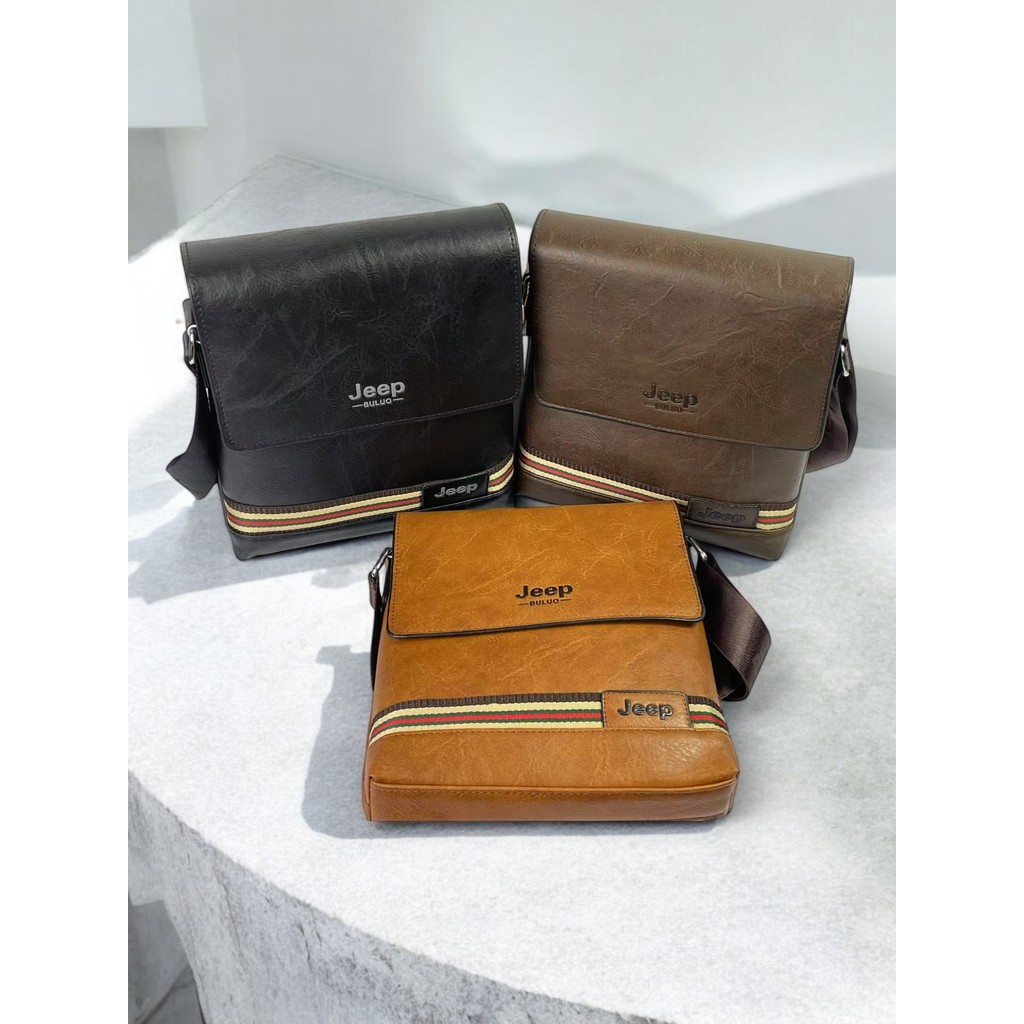🚚สินค้าพร้อมส่ง🚚 กระเป๋าสะพายไหล่แฟชั่น กระเป๋าเมสเซนเจอร์ กระเป๋าหนังสไตล์นักธุรกิจสําหรับผู้ชาย  ขนาดเล็ก