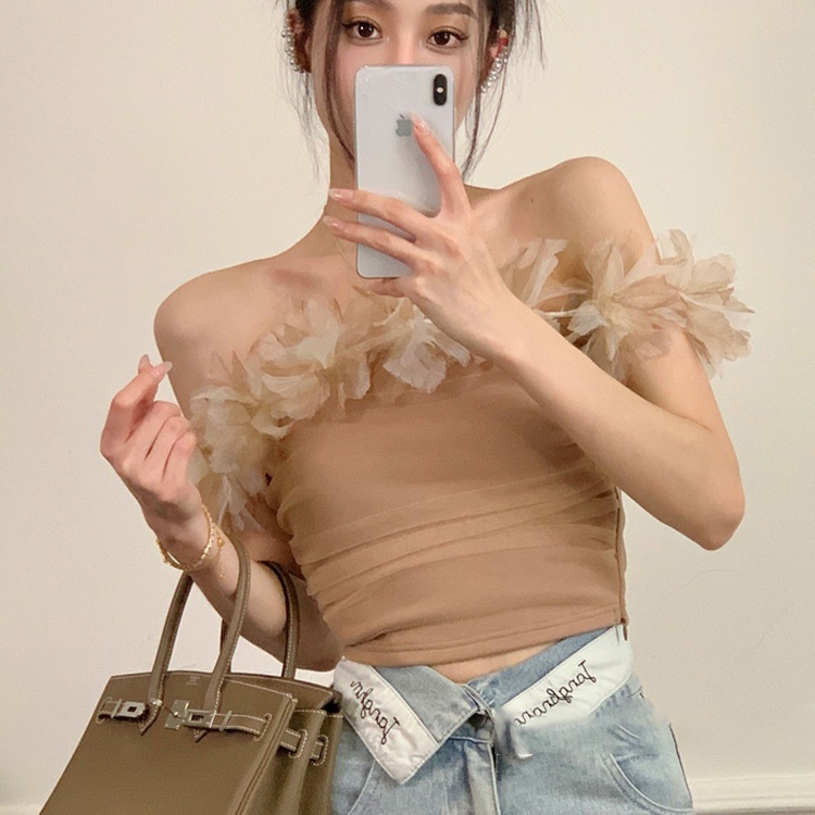 เสื้อสายเดี่ยว คอสั้น ลายดอกไม้ สามมิติ เซ็กซี่ ขนาดเล็ก สีพื้น แฟชั่นฤดูร้อน สําหรับผู้หญิง